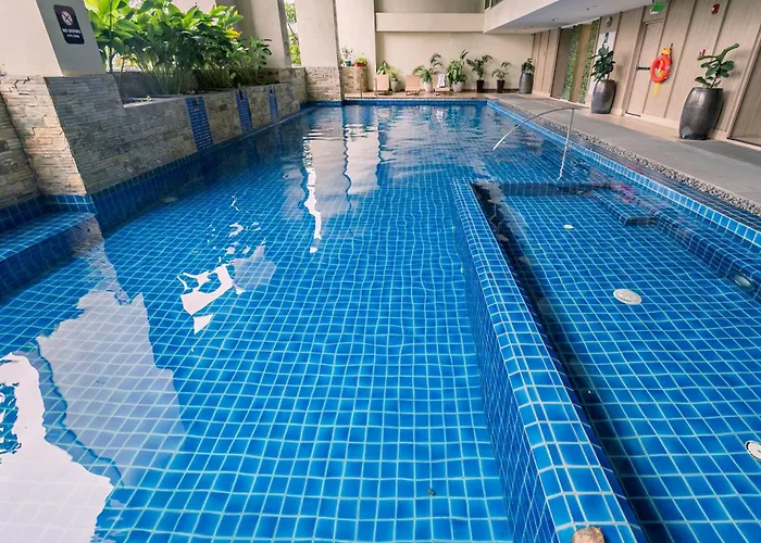 Tropical Retreat 24f Balcony Greenbelt Makati